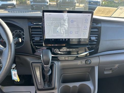 Used 2023 Ford Transit 350 XLT image 21