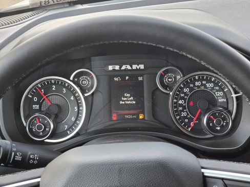Used 2025 RAM 1500 Big Horn RWD image 15