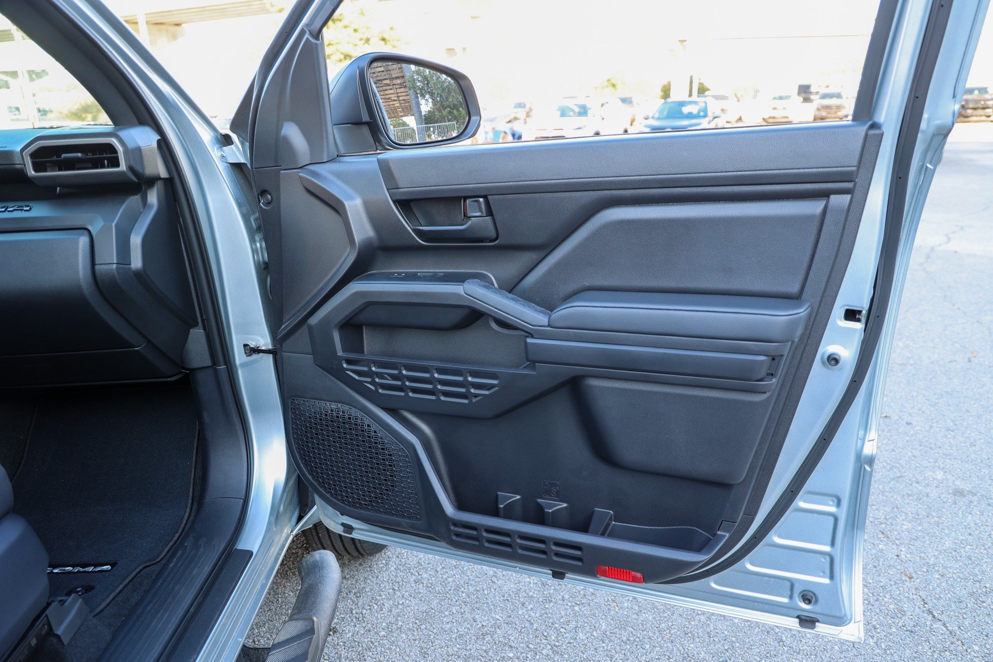 Certified 2026 Toyota Tacoma SR RWD image 38