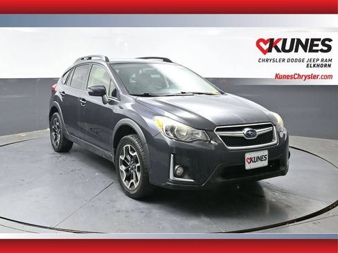 Used 2017 Subaru Crosstrek 2.0i Limited w/ Popular Package #2 AWD/4WD image 1