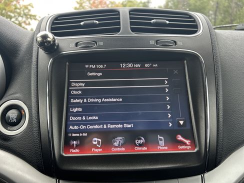 Used 2013 Dodge Journey Crew w/ Driver Convenience Group AWD/4WD image 18