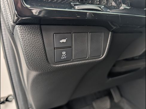 Used 2024 Honda CR-V EX-L image 29