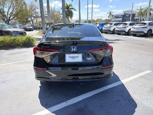 Certified 2023 Honda Civic LX image 7