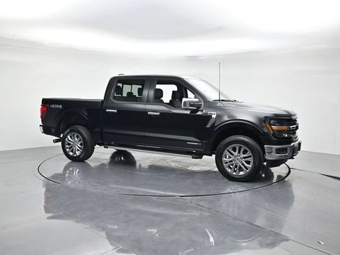 New 2026 Ford F150 XLT w/ Equipment Group 302A MID AWD/4WD image 4