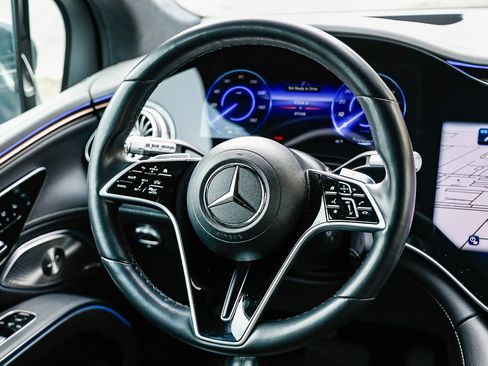 Certified 2023 Mercedes-Benz EQS 580 4MATIC SUV image 13