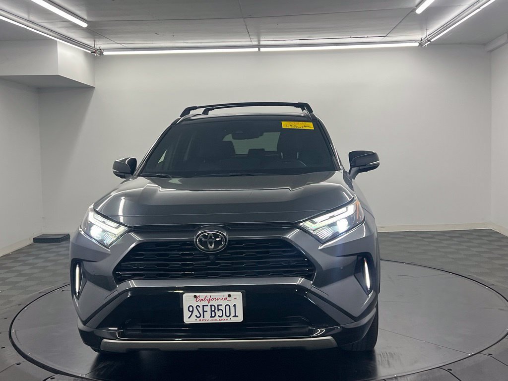 Used 2025 Toyota RAV4 XSE w/ Advanced Technology Package AWD/4WD image 6
