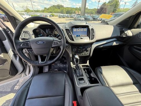 Used 2019 Ford Escape SEL AWD/4WD image 13