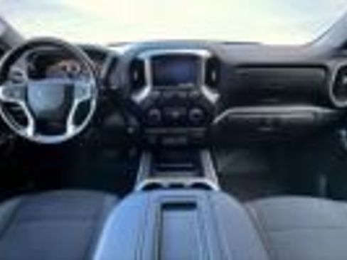 Used 2020 Chevrolet Silverado 1500 RST image 10