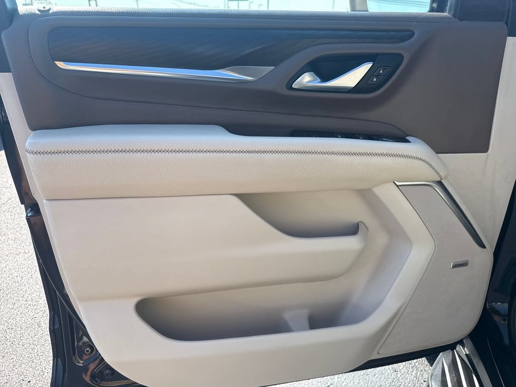 Used 2022 GMC Yukon Denali AWD/4WD image 24