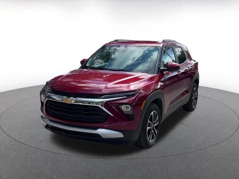 Used 2025 Chevrolet TrailBlazer LT image 7