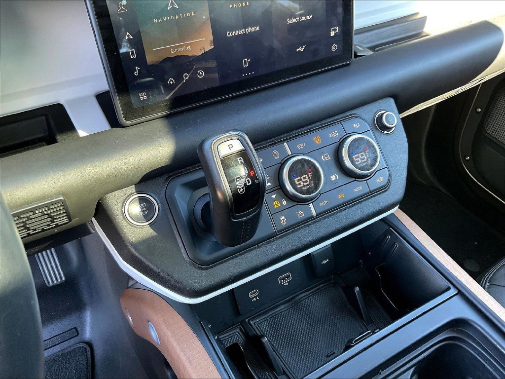 Used 2020 Land Rover Defender 110 HSE AWD/4WD image 20