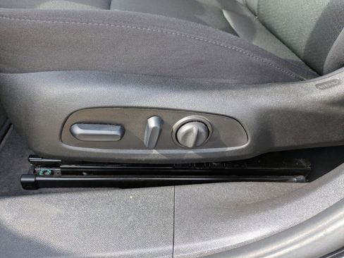 Used 2024 Chevrolet Malibu LT image 8