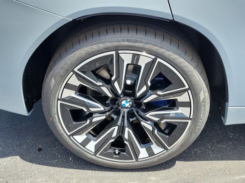 New 2026 BMW X3 xDrive30i w/ Premium Package AWD/4WD image 5