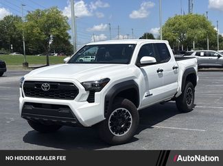 Used 2024 Toyota Tacoma TRD Off-Road AWD/4WD video 1