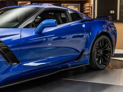 Used 2019 Chevrolet Corvette Z06 image 30