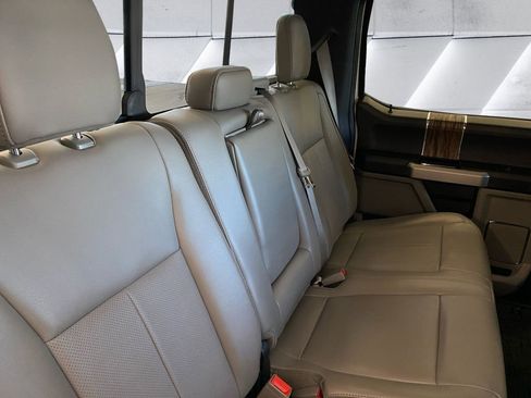 Used 2020 Ford F150 Lariat w/ Equipment Group 502A Luxury image 16