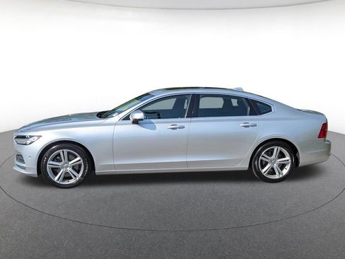 Used 2018 Volvo S90 T5 Momentum w/ Convenience Package AWD/4WD image 2