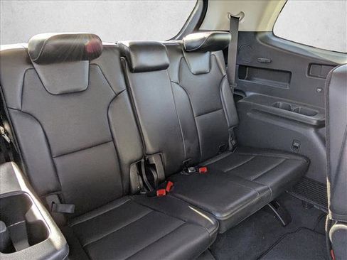 Used 2022 Kia Telluride EX w/ EX Premium Package image 19