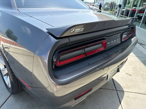 Used 2019 Dodge Challenger SXT RWD image 15
