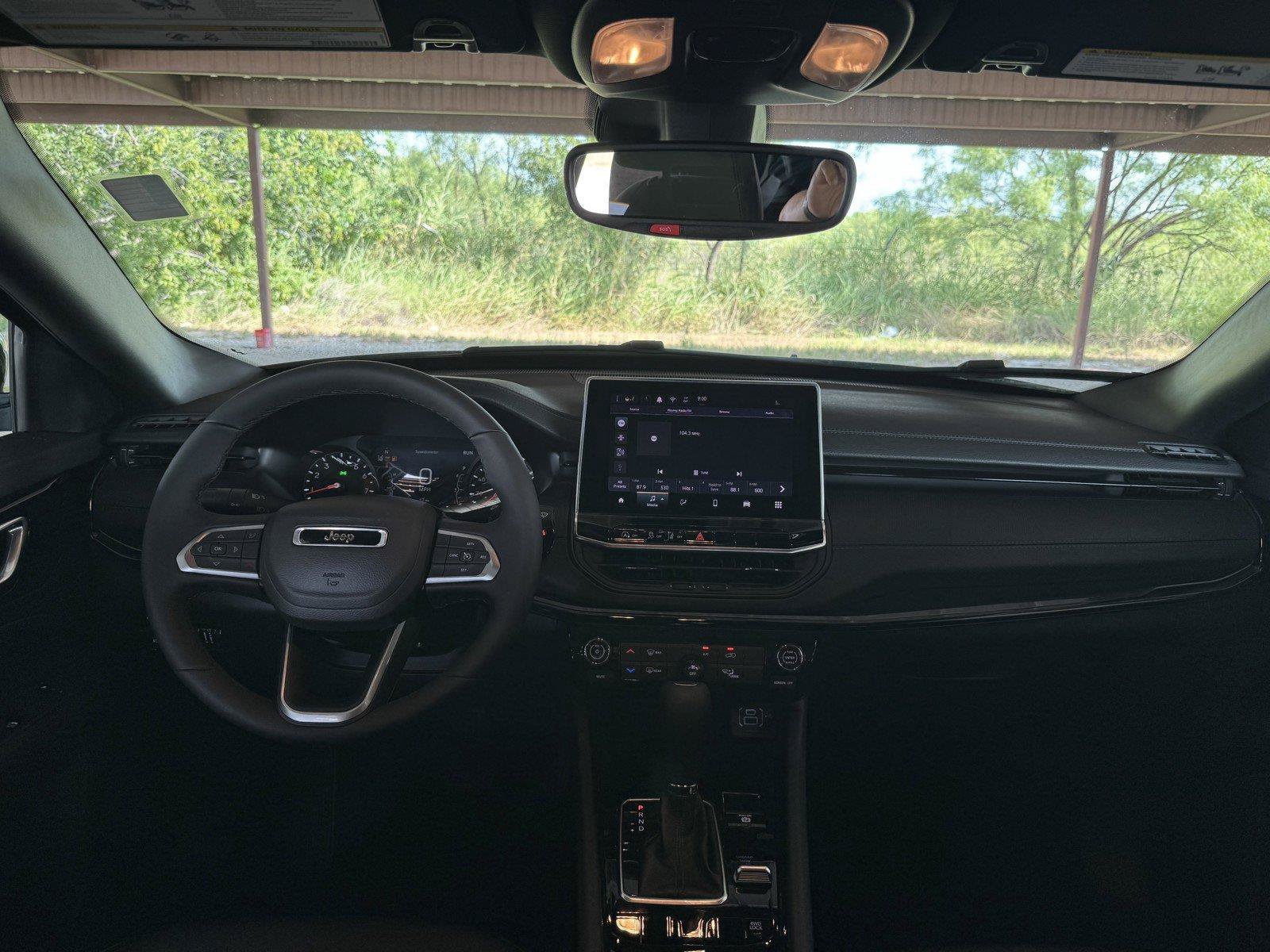 New 2026 Jeep Compass Latitude AWD/4WD image 22