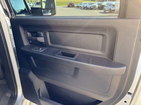 New 2026 RAM 3500 Tradesman AWD/4WD image 21