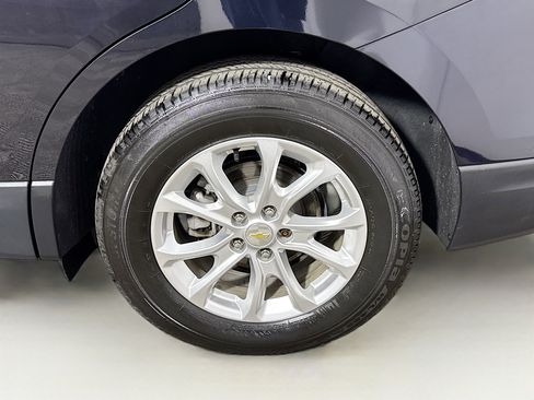 Used 2020 Chevrolet Equinox LS w/ LS Convenience Package image 27