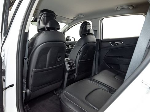 Used 2024 Kia Sportage EX AWD/4WD image 26