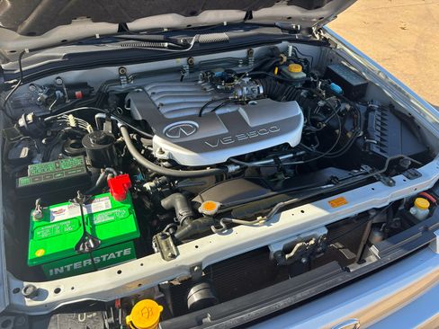 Used 2002 INFINITI QX4 4WD image 23