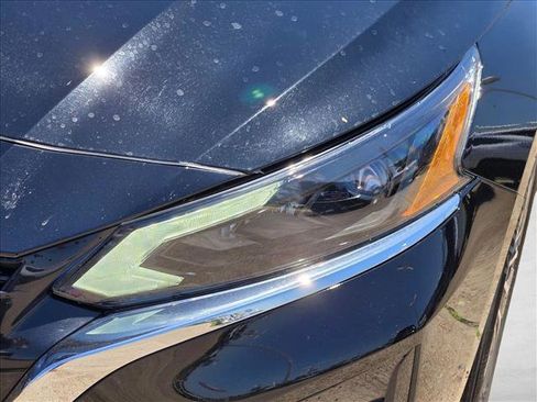 Used 2025 Nissan Altima 2.5 SV FWD image 9