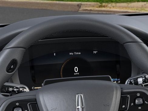 New 2024 Lincoln Corsair Grand Touring image 13