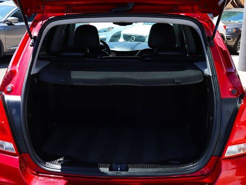 Used 2019 Chevrolet Trax LT w/ LT Convenience Package FWD image 23