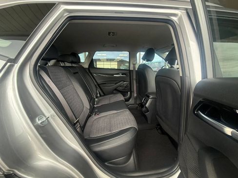 Used 2025 Kia Seltos S AWD/4WD image 10