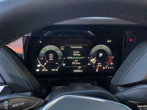 Used 2025 GMC Yukon Denali image 30