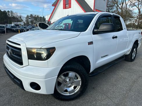 Used 2010 Toyota Tundra SR5 image 7