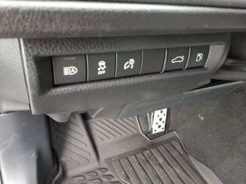 New 2026 Toyota Camry SE image 10