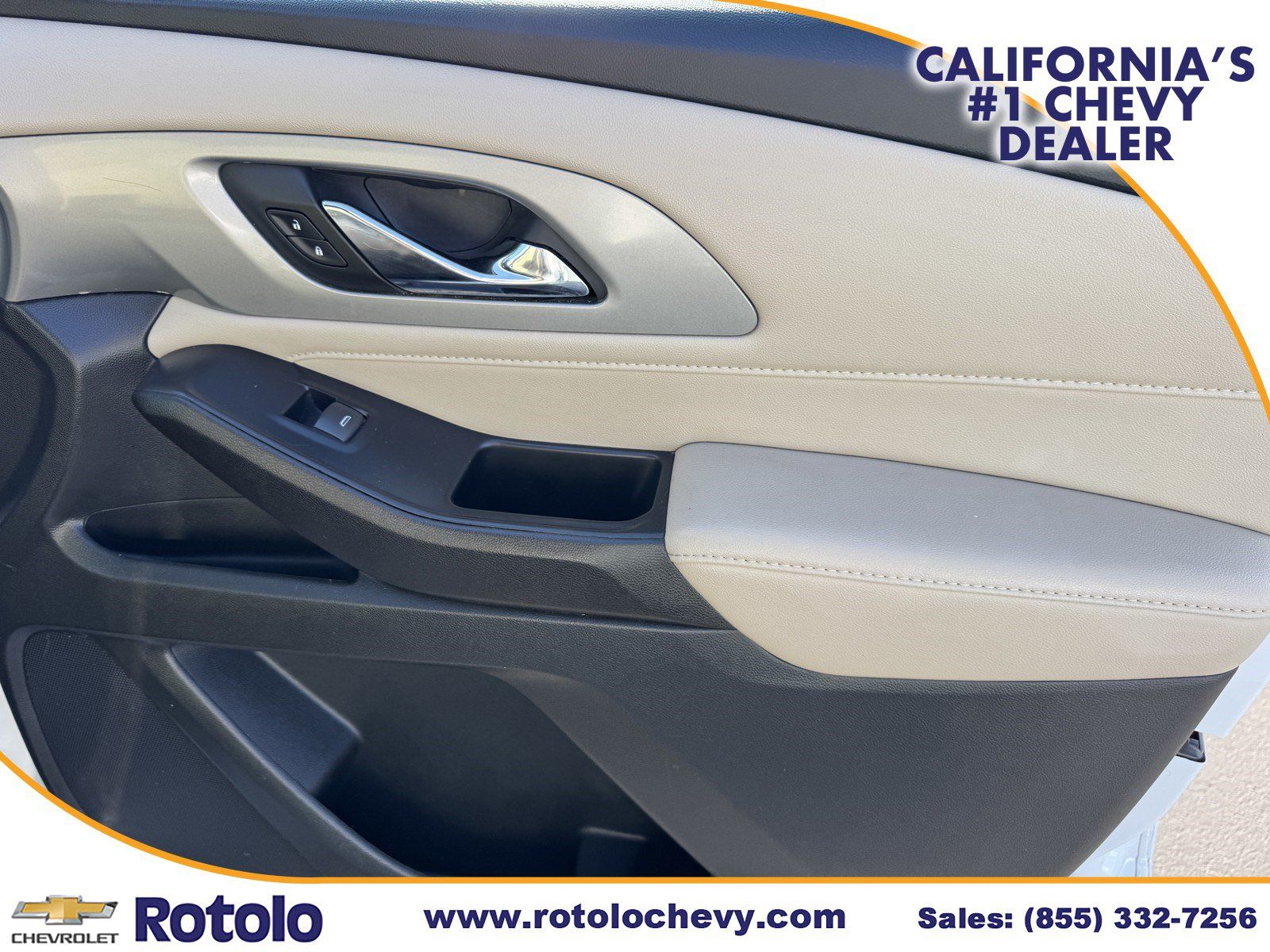 Used 2022 Chevrolet Traverse LS FWD image 9
