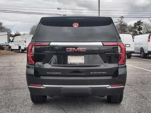New 2026 GMC Yukon Elevation image 7