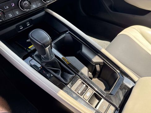 Used 2023 Honda Accord Touring image 21