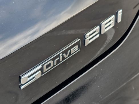 Used 2022 BMW X2 sDrive28i w/ Convenience Package image 12