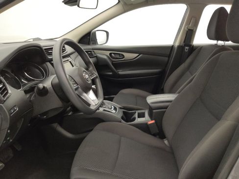 Used 2020 Nissan Rogue Sport S w/ Appearance Package FWD image 17