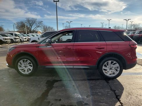 Certified 2022 Lincoln Corsair FWD image 7