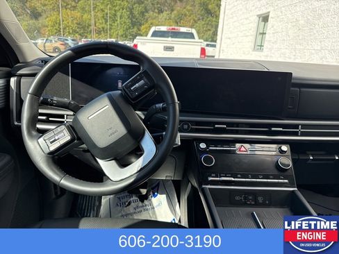 Used 2024 Hyundai Santa Fe XRT image 12