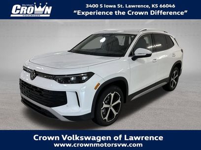 New 2025 Volkswagen Tiguan SE