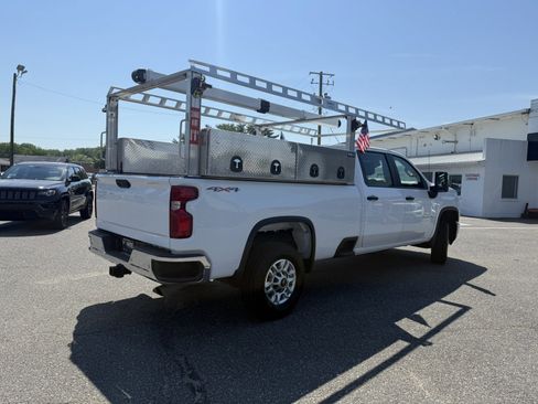 Used 2025 Chevrolet Silverado 2500 W/T w/ WT/CX Safety Package AWD/4WD image 3