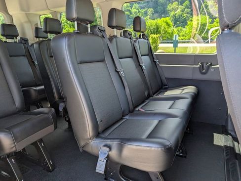 Used 2023 Ford Transit 350 XL RWD image 27