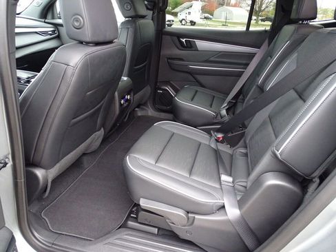 New 2025 Buick Enclave Sport Touring w/ Super Cruise Package image 22