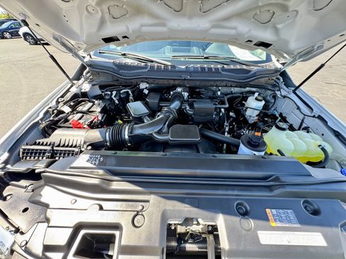 Used 2022 Ford F250 XL w/ Power Equipment Group AWD/4WD image 19