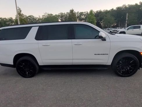 Used 2022 Chevrolet Suburban RST w/ Luxury Package image 49