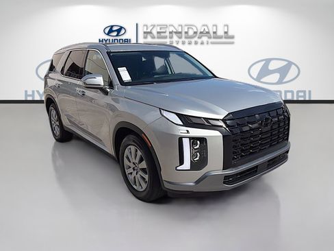 Used 2025 Hyundai Palisade SEL image 1