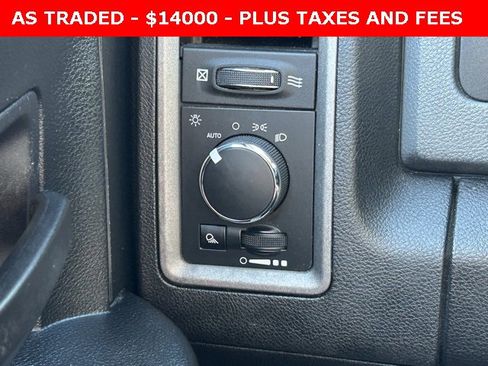Used 2018 RAM 1500 Tradesman w/ Chrome Appearance Group image 20